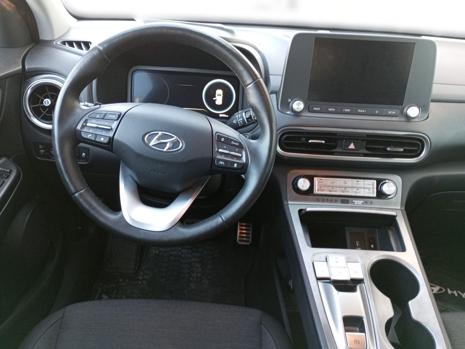 Fahrzeugabbildung Hyundai KONA 136PS Trend Elektro