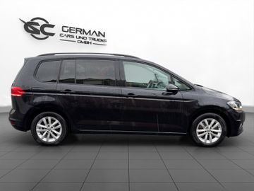 Volkswagen Touran - 4