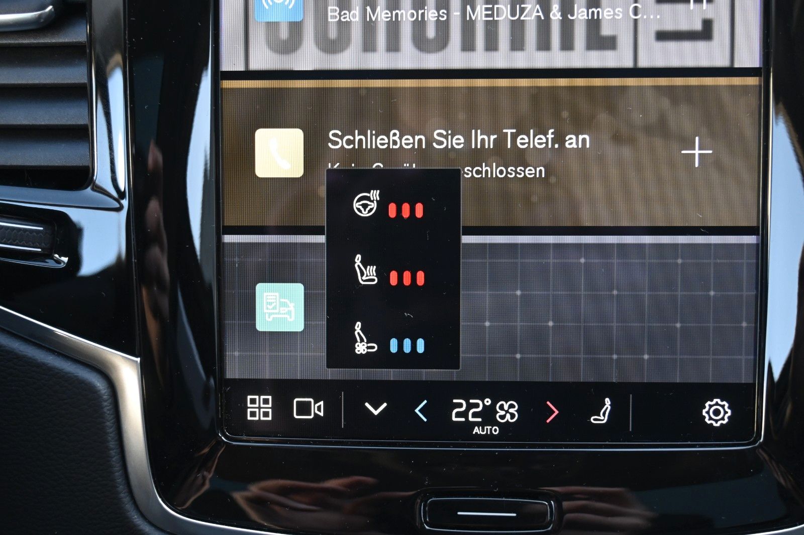 Fahrzeugabbildung Volvo XC90 B5D AWD Ultimate Bright*LED*PANO*STHZ*360*