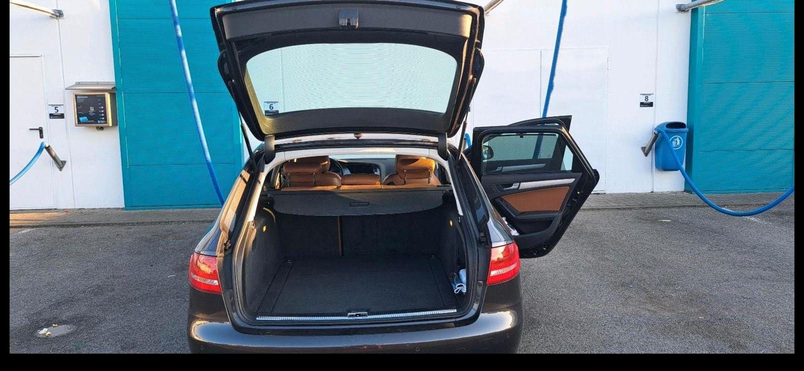 Audi A4 2009 — photo 5