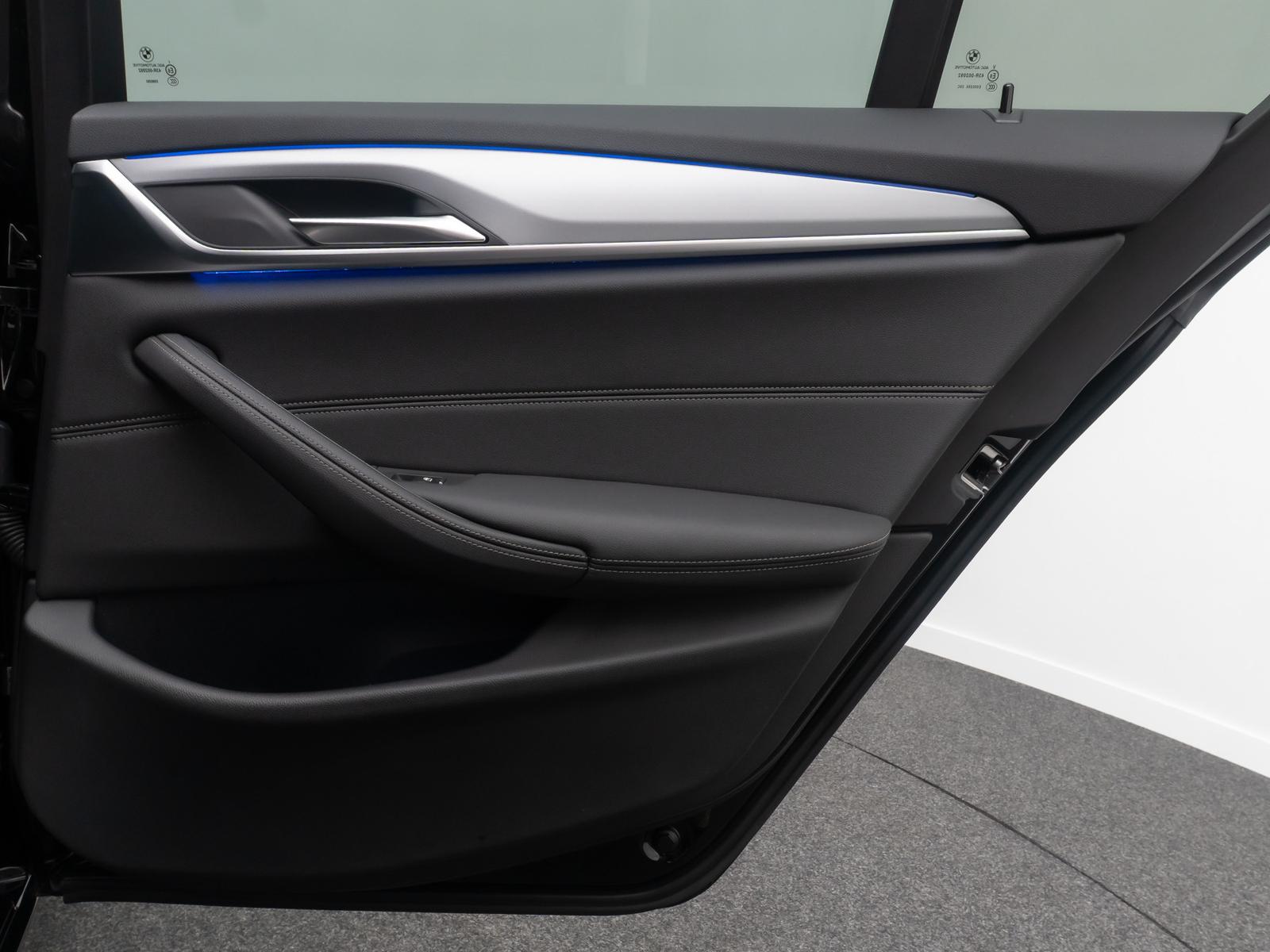 BMW 520d Kamera Laser HUD DAB 4xKlima Alarm Komfort