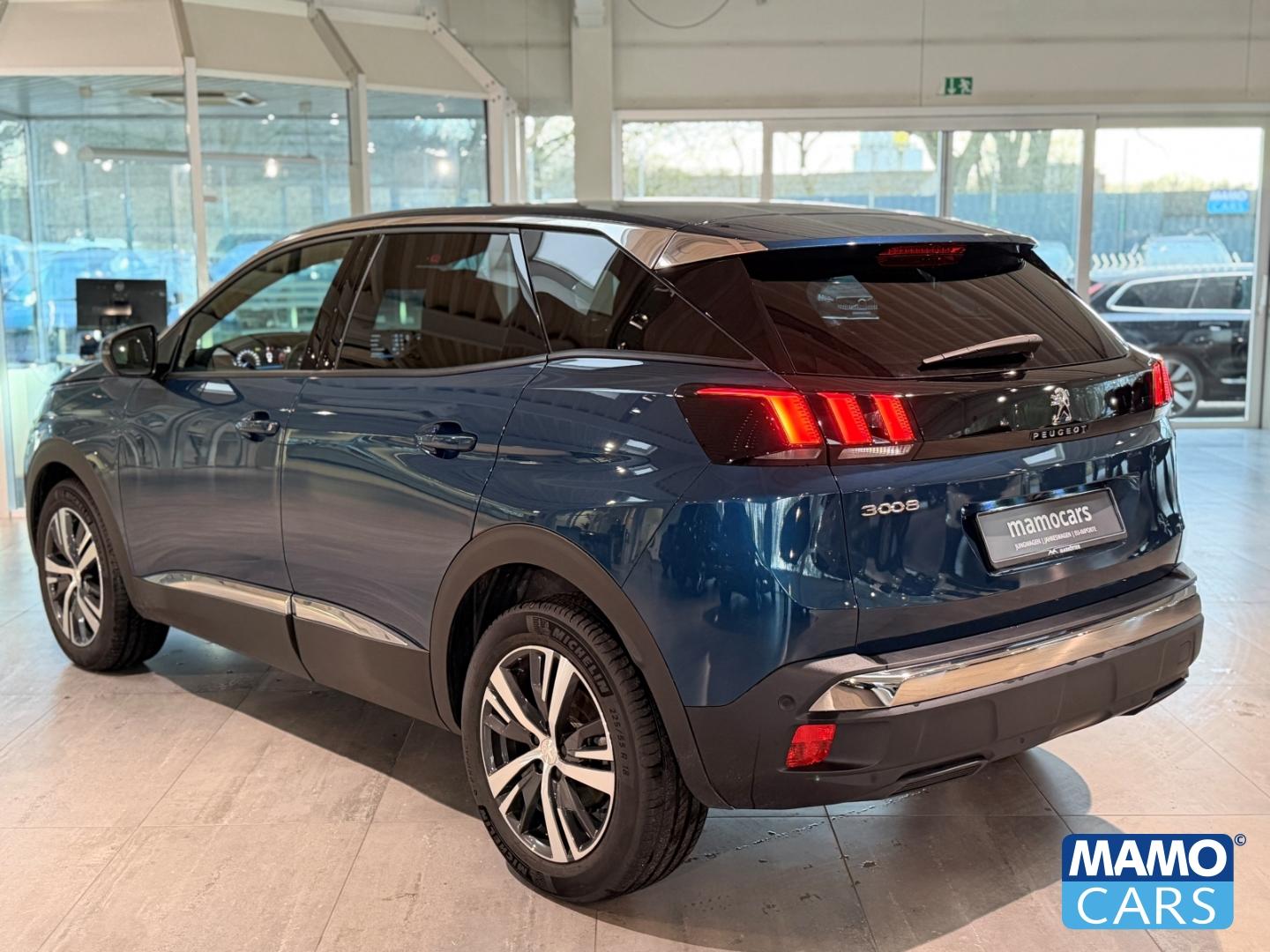 Peugeot 3008 Allure Pack  NAVI/SHZ/BLIS/CAM