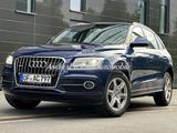 Audi Q5 2.0 TDI  QUATTRO S-LINE TOP FAHRZEUG!! - Audi Q5 mit Diesel-Antrieb: 2.0