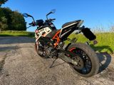 KTM Duke 125 - KTM 125 DUKE