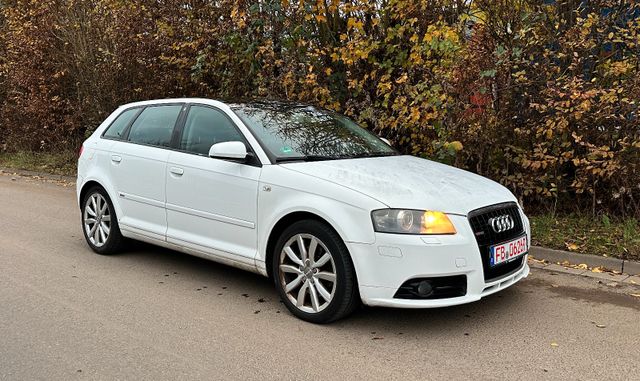 Audi A3 2.0 Sine*LEDER*PDC*SHZ*NAVI*