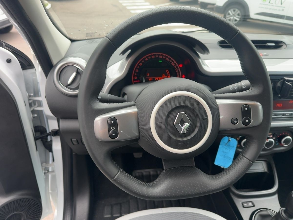 Fahrzeugabbildung Renault Twingo ZEN SCe 65 Start & Stop **Mai 2022**
