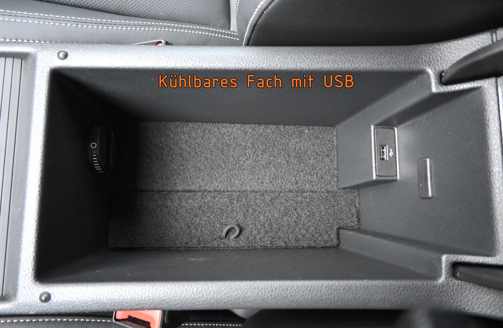 Fahrzeugabbildung SKODA Superb 2.0 TDI DSG L&K COMBI °ACC°AHK°STANDHEIZ°