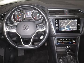 Volkswagen Tiguan - 6