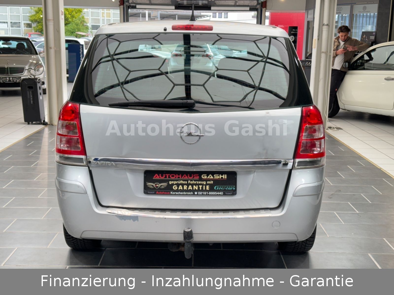 Fahrzeugabbildung Opel Zafira 1.8 Selection*2.Hand*7.Sitzer*Navi*AHK*