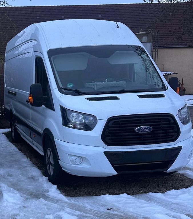 Image of Ford Transit