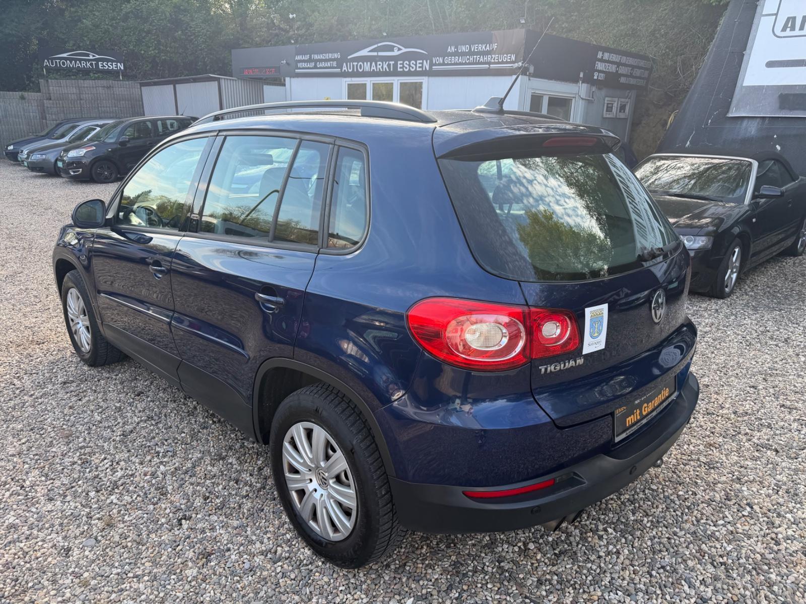 Volkswagen Tiguan Track & Field 4Motion*TÜV NEU*KLIMA*KAMER