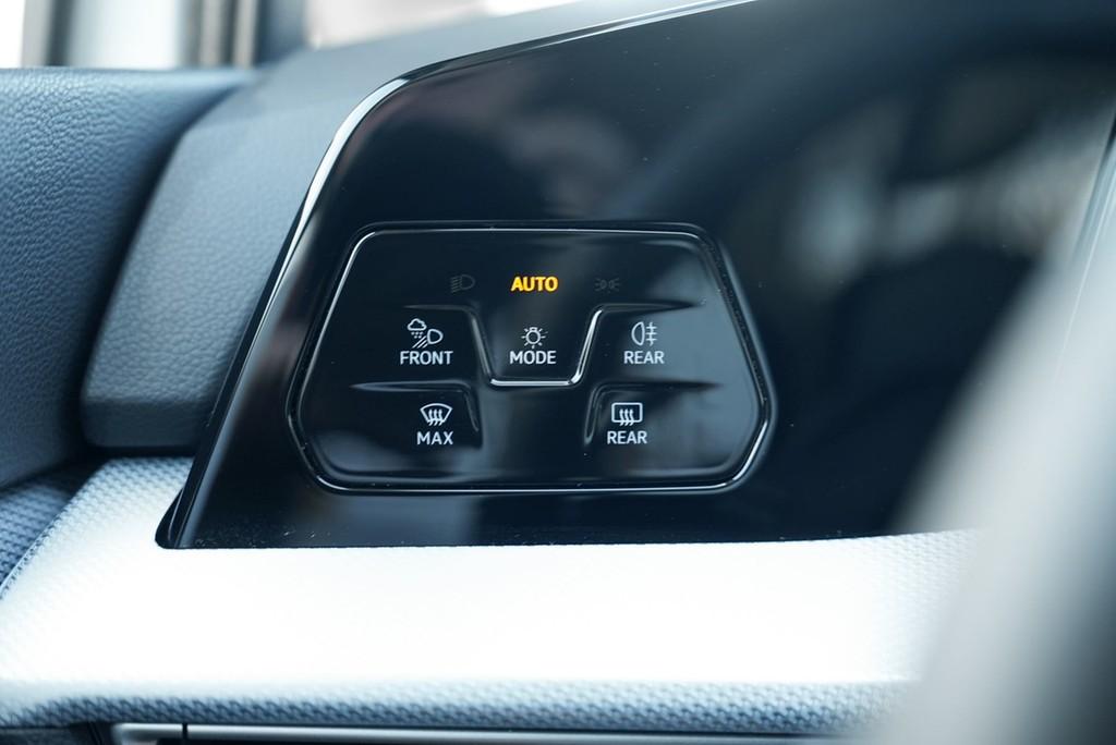 Volkswagen Golf VIII 1.5 TSI GOAL /LED/Navi/AHK/ACC/RFK, миниатюра 19