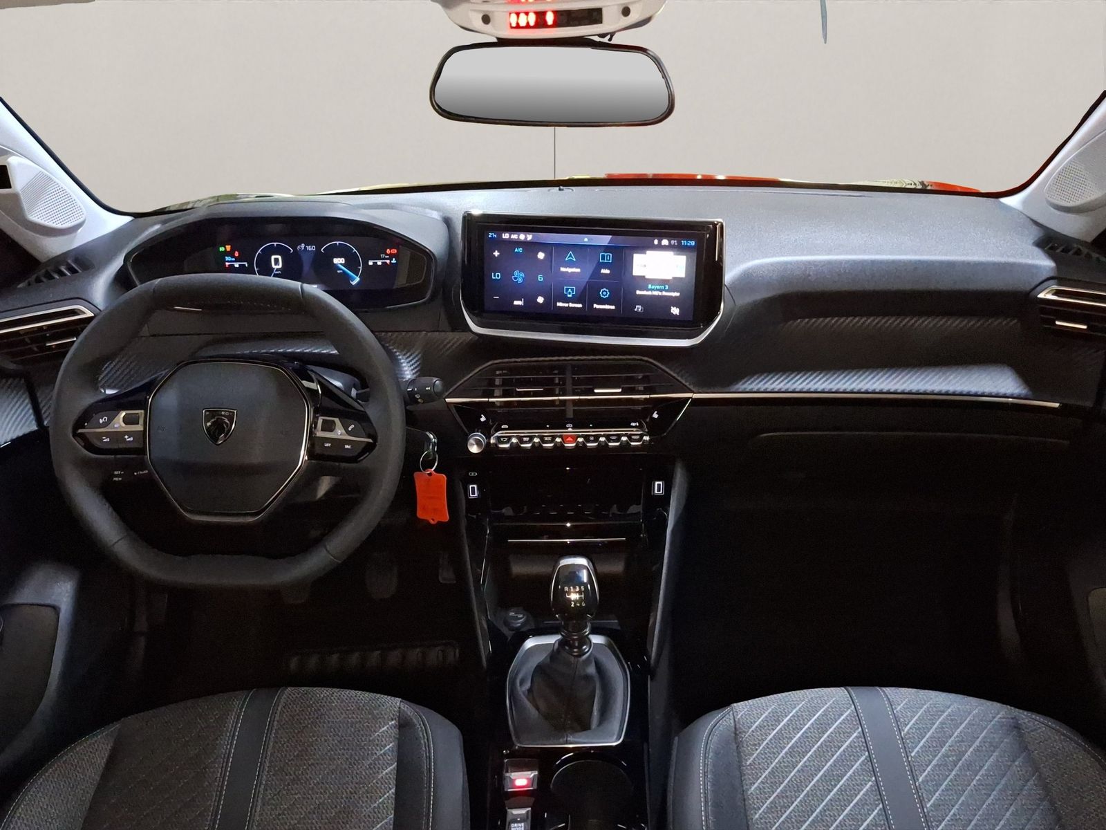 Peugeot 208 - Bild 13