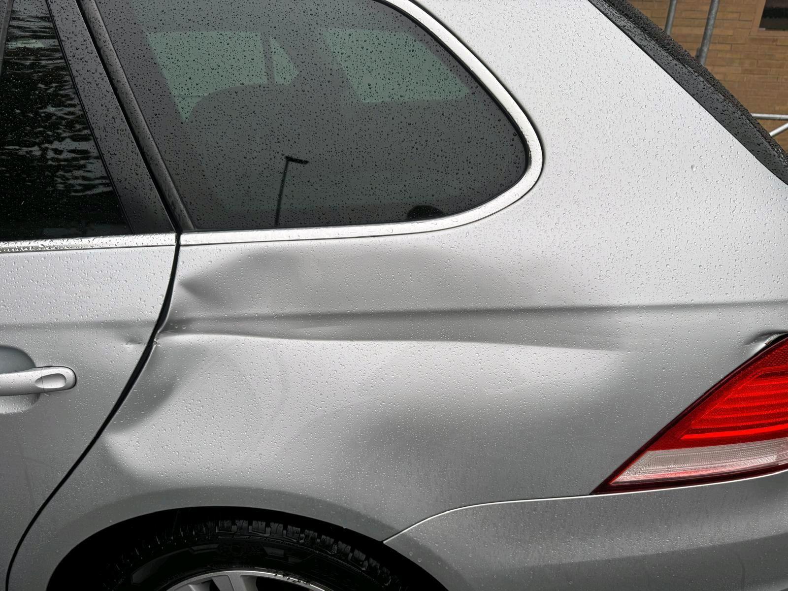 Volkswagen Golf 2011 — photo 11
