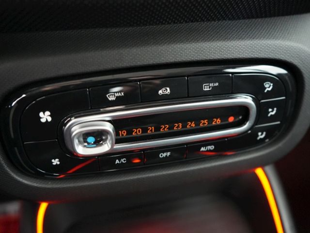 fortwo CABRIO ELECTRIC DRIVE EQ+SITZHEIZUNG+JBL