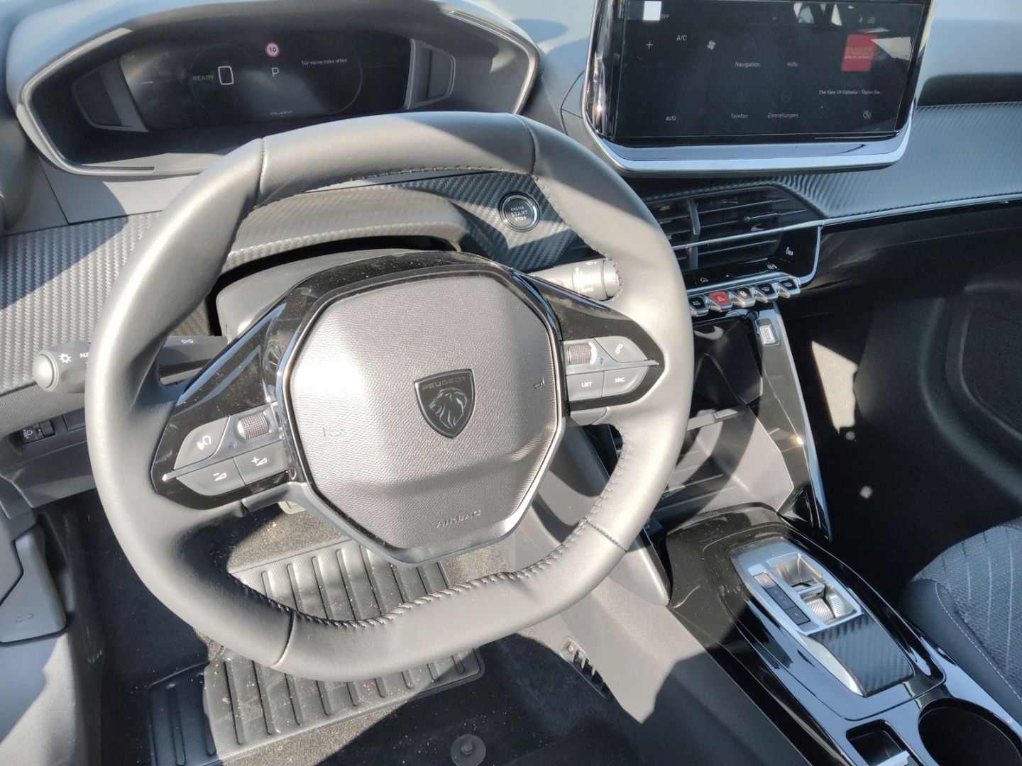 Peugeot e-208 - Bild 12