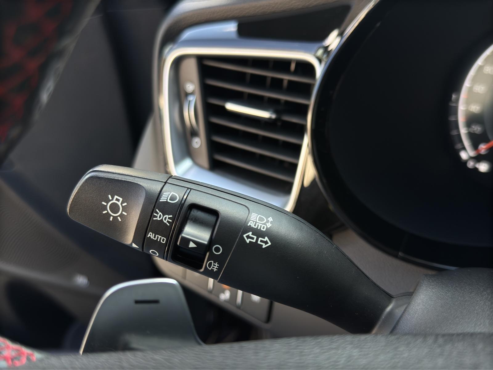 Kia CEED 1.6T GT PANO-DACH+TEIL-LEDER+NAVI+LED-LICHT