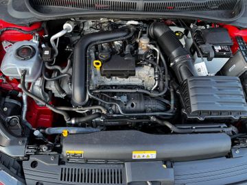 Bild 13 VW Polo VI Highline