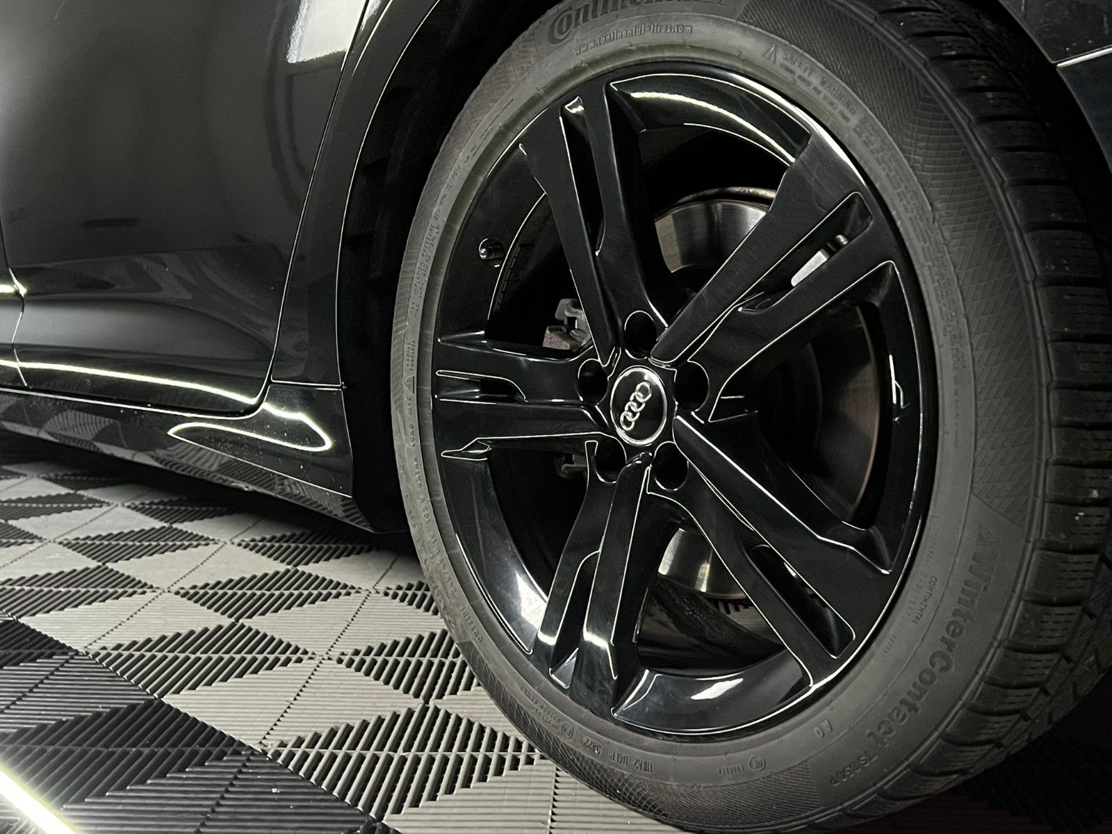 Fahrzeugabbildung Audi A6 Avant 50 TDI Quattro S-LINE SPORT/ACC/AHK/19%