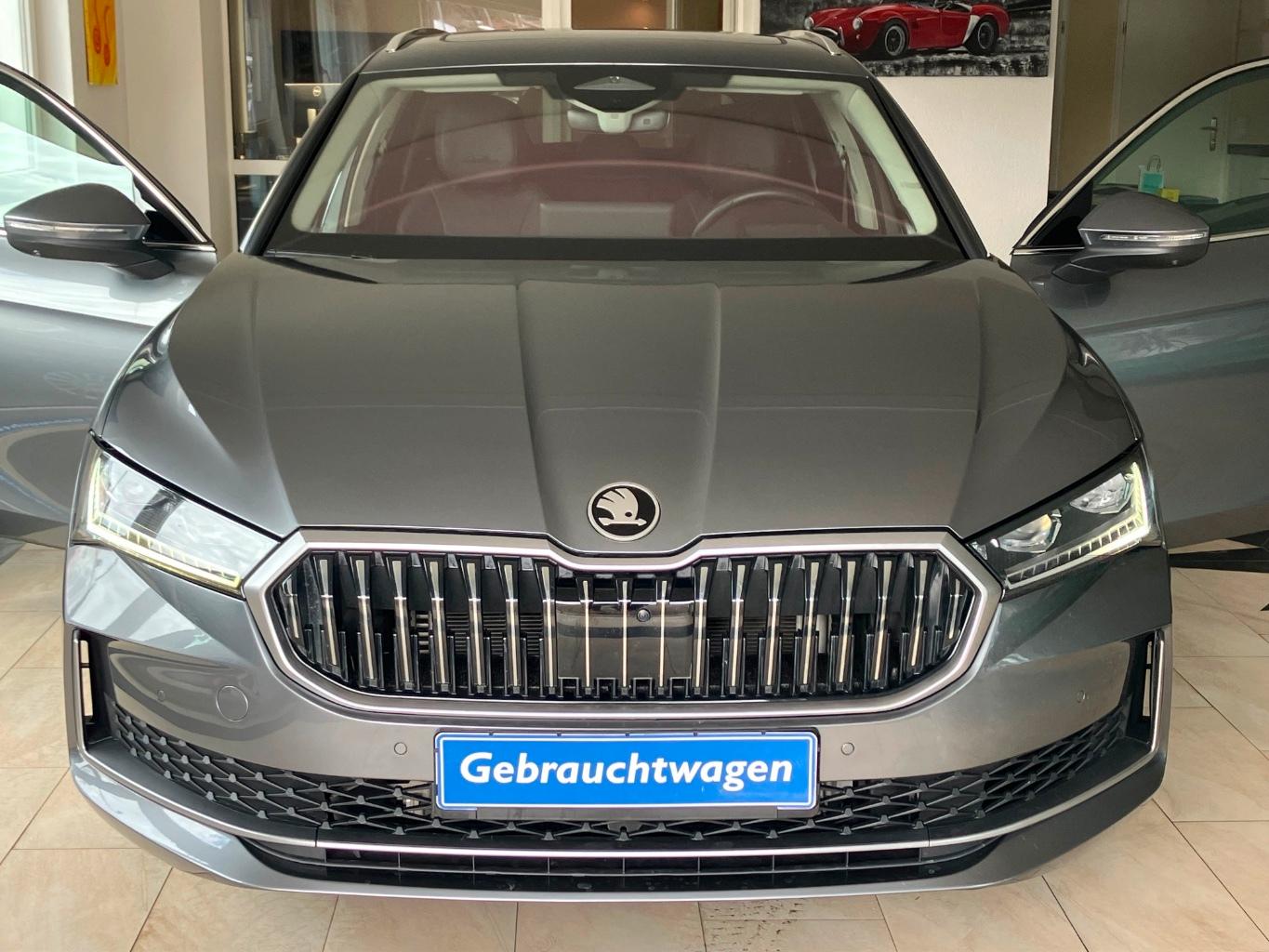 Skoda Superb 2.0 TSI Laurin&Klement 4x4 DSG Panorama M