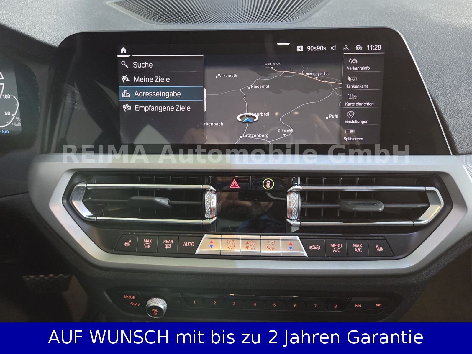 Fahrzeugabbildung BMW 330e Touring  Advantage, Laser, HUD, ACC