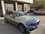 Mercedes-Benz  C220  - Mercedes-Benz 220 aus 2015