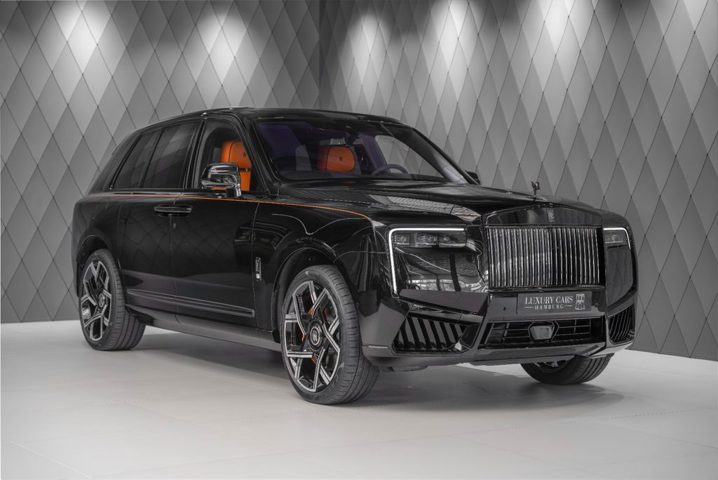 Cullinan BLACK BADGE 2026 BLACK/ORANGE 4 SEATS - Bild 1