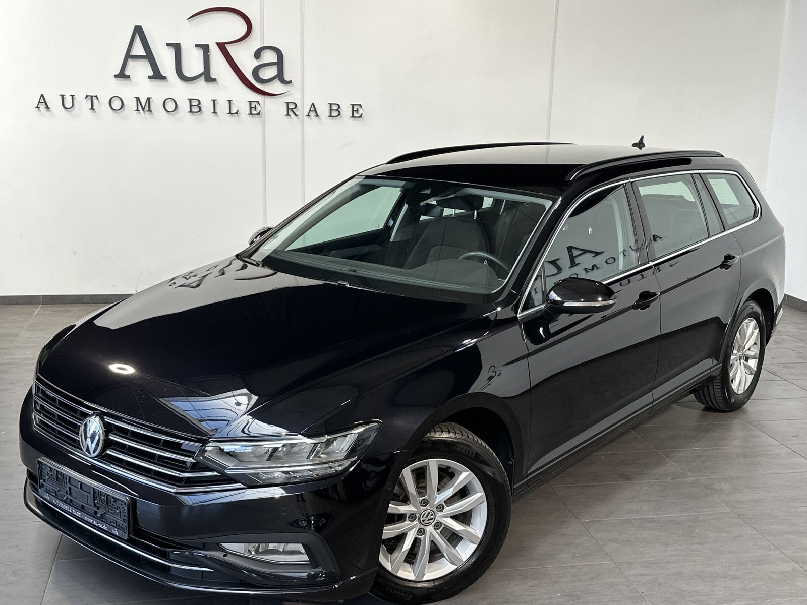 Fahrzeugabbildung Volkswagen Passat Variant 2.0 TDI DSG Business NAV+LED+ACC