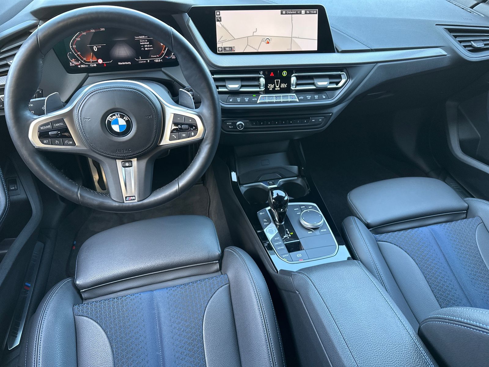 Fahrzeugabbildung BMW 120 d xDrive Aut. M Sport NAV+LED+SHZ+KAM+DAB