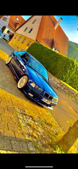 BMW E36 318iS Coupe  - BMW 318: E36 318is