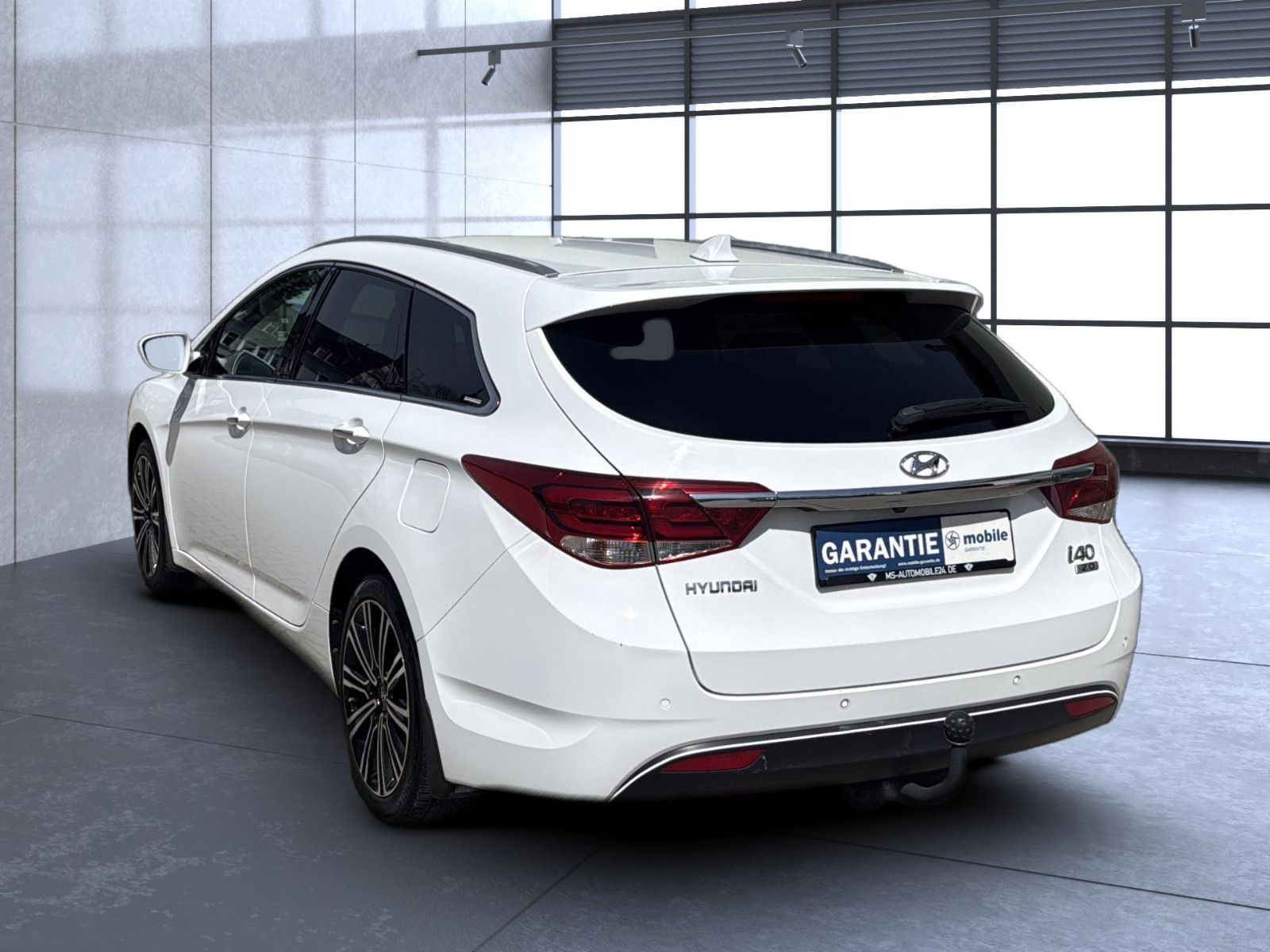 Fahrzeugabbildung Hyundai i40 2.0 GDI / unfallfrei / AHK