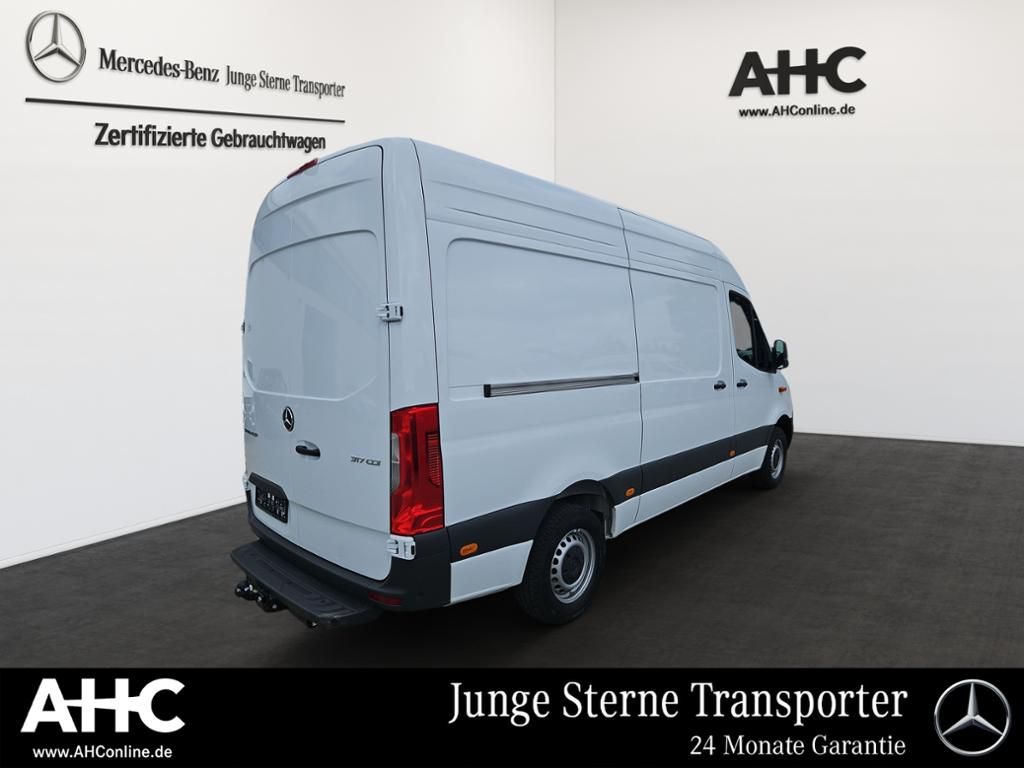 Fahrzeugabbildung Mercedes-Benz Sprinter 317 Kasten PRO L2H2 3,5tAHK Schwingsitz