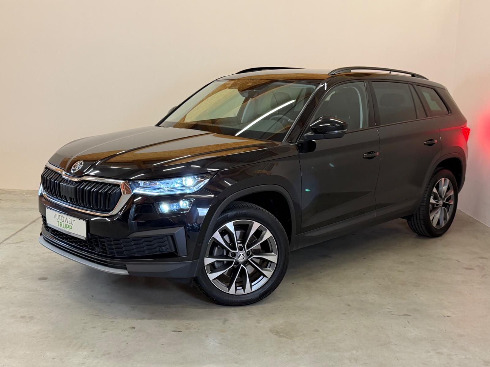 Skoda Kodiaq Tour 4x4 AHK/7Sitzer/4xSHZ/ACC/NAVI/KAM