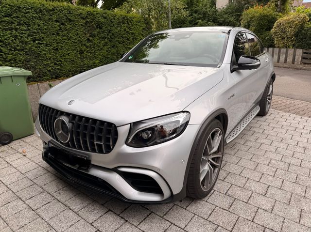 MERCEDES-BENZ GLC 63 AMG Mercedes-AMG GLC 63 4MATIC+ Coupé...
