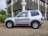 Mitsubishi Pajero 3.2 DI-D Instyle Aut. 3-Trg-AHK 3.0 To-NA - Mitsubishi Pajero Instyle mit Diesel-Antrieb