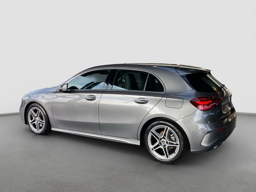 Fahrzeugabbildung Mercedes-Benz A 200 d AMG Line*Kamera*KEYLESS-GO*LED