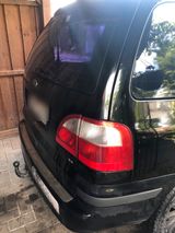 Ford Galaxy 2003/7 Sitzer schwarz - Ford Galaxy aus 2003