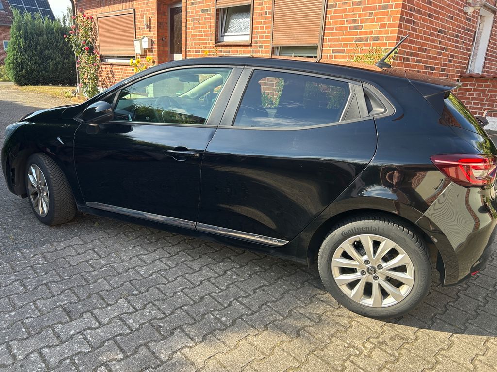 Image of Renault Clio