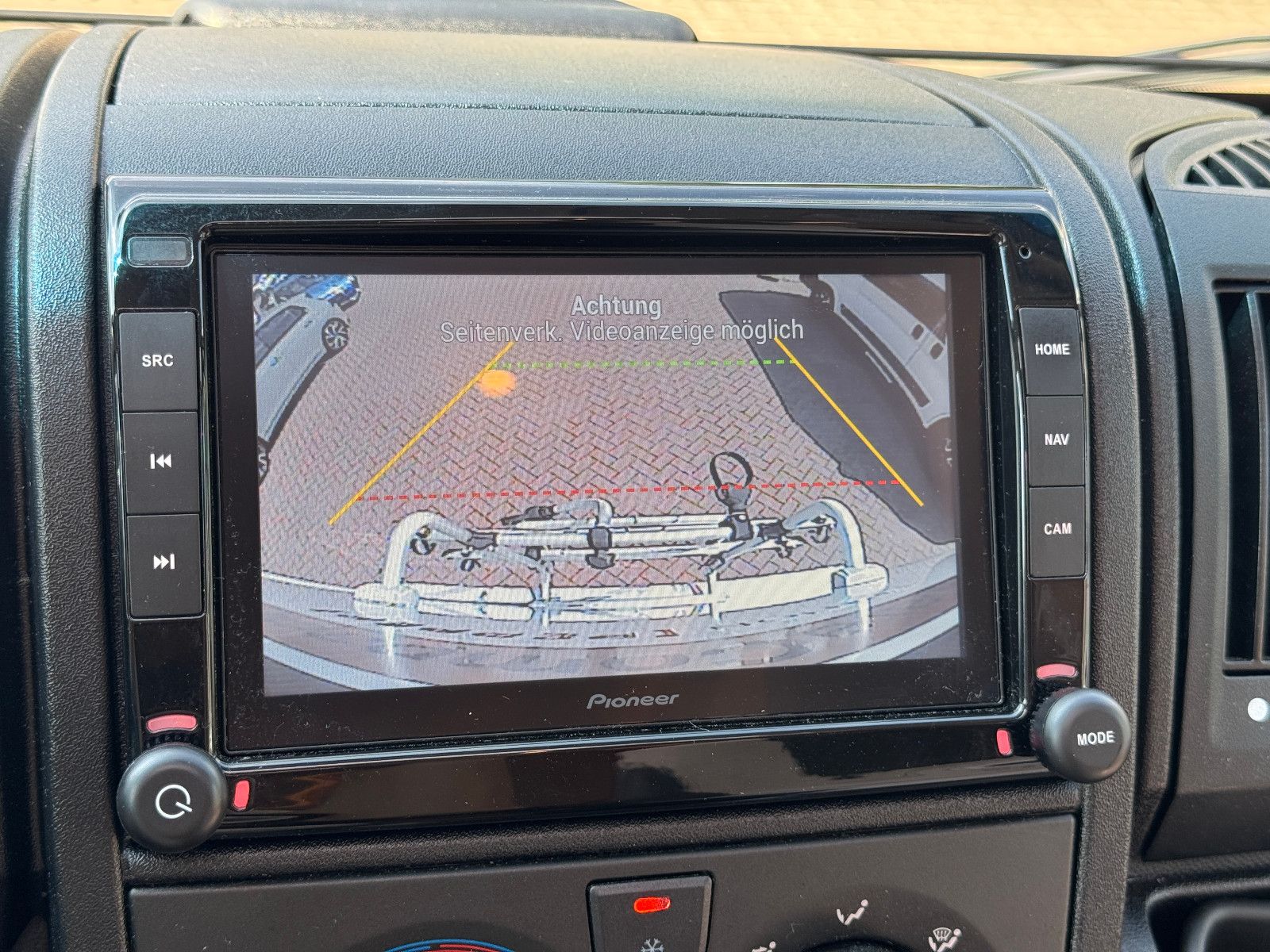 Fahrzeugabbildung Weinsberg CaraCompact 600 MEG EDITION PEPPER NAVI KAMERA