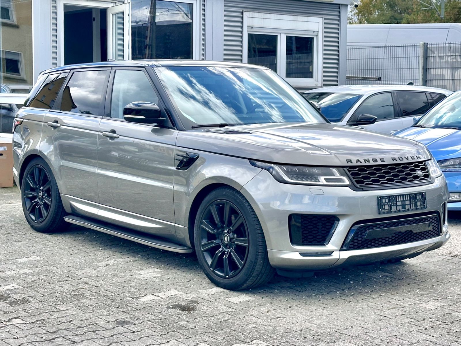 Fahrzeugabbildung Land Rover RANGE ROVER SPORT HSE DYNAMIC*MOD.2019*