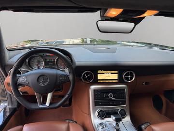 صورة مصغرة 11 لـ 2011 Mercedes-BENZ SLS AMG