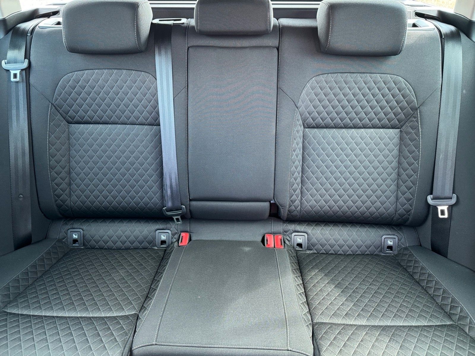Fahrzeugabbildung SKODA Superb Combi Ambition