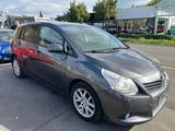 Toyota Verso Travel - gebrauchte Toyota Verso aus dem Jahr 2012