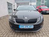 Skoda Octavia Combi Ambition Navi Sitzheizung Alu PDC - Skoda Octavia mit CNG-Antrieb: Kombi