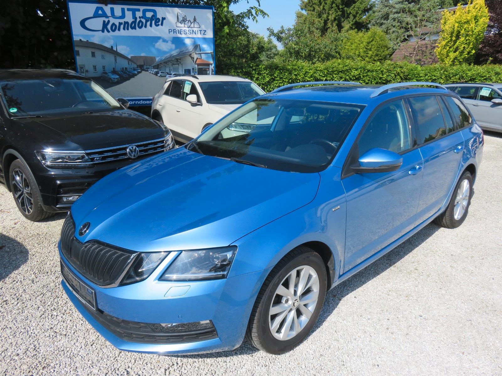 Skoda Octavia Combi Drive Bi-Xenon App Connect