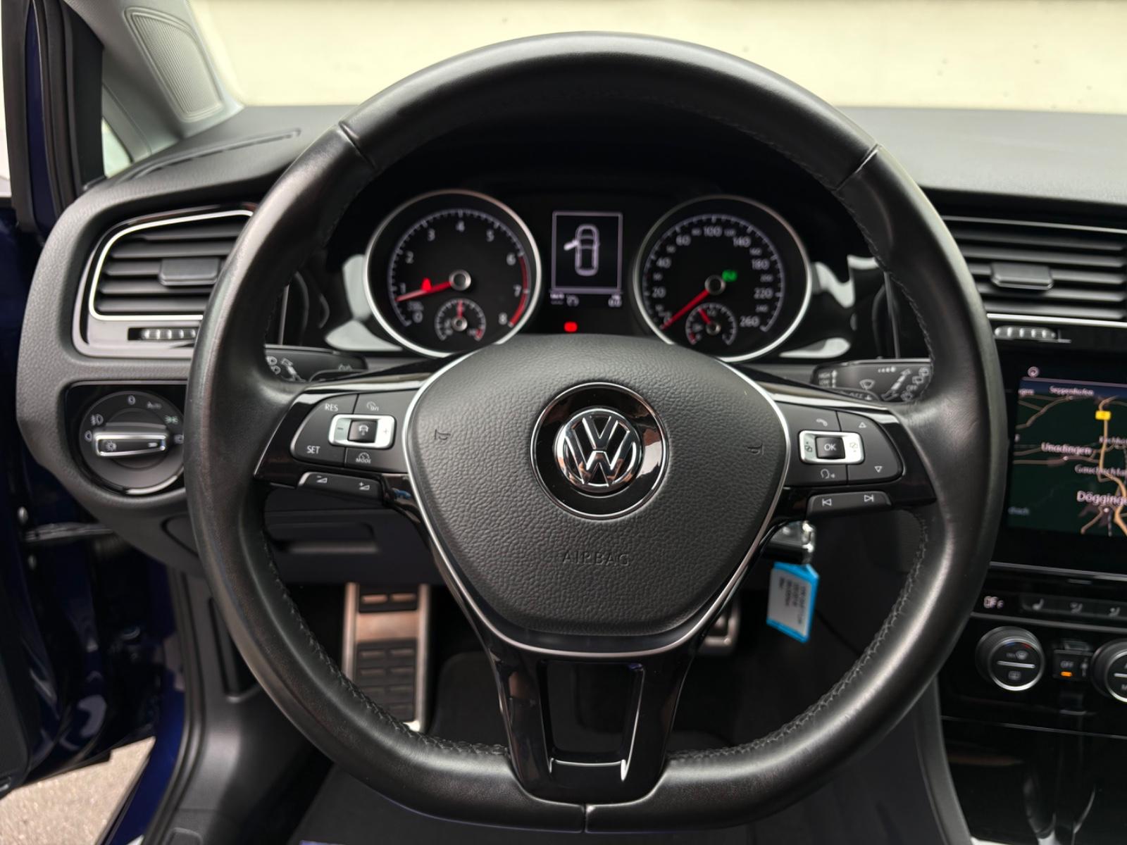 Volkswagen Golf VII Lim. DSG Join BlueMotion ACC/DAB+/LED