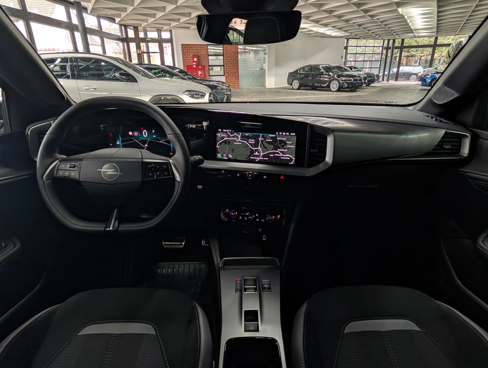 Fahrzeugabbildung Opel Mokka GS BLACK INTEL LUX TECH KAM SHZ BHL VIRT