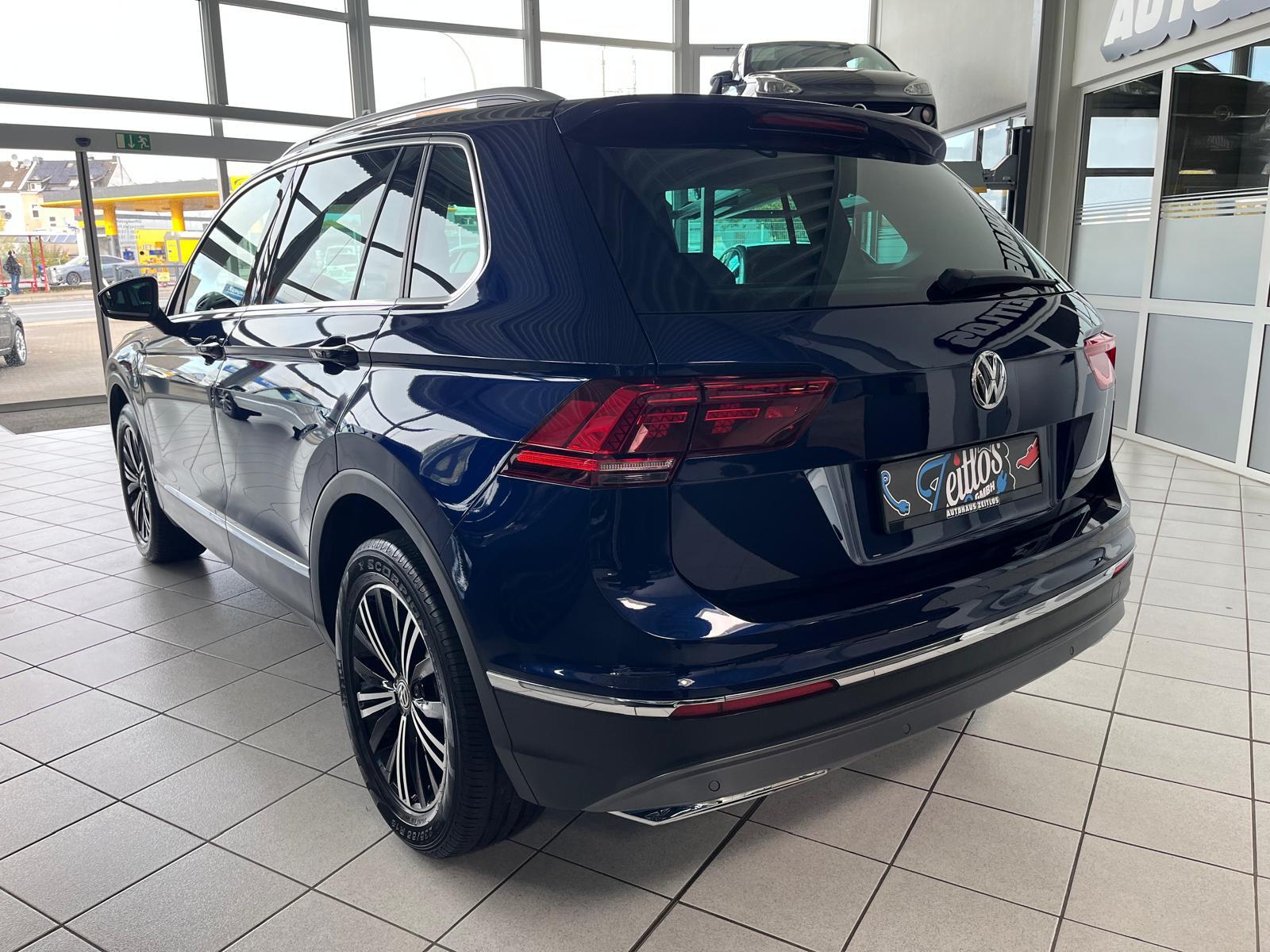 Volkswagen Tiguan Highline 4Motion *Automatik*StHz*AHK*LED*