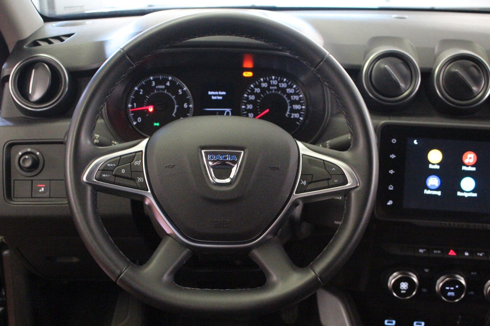Fahrzeugabbildung Dacia Duster TCe130 *Prestige *Navi*Sitzhzg*Kamera