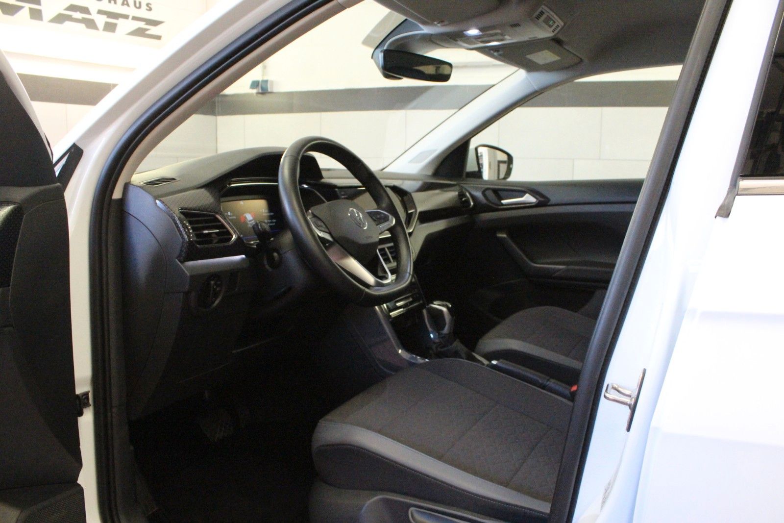 Fahrzeugabbildung Volkswagen T-Cross 1.0 TSI DSG *Sitzhzg*Kamera*AHK